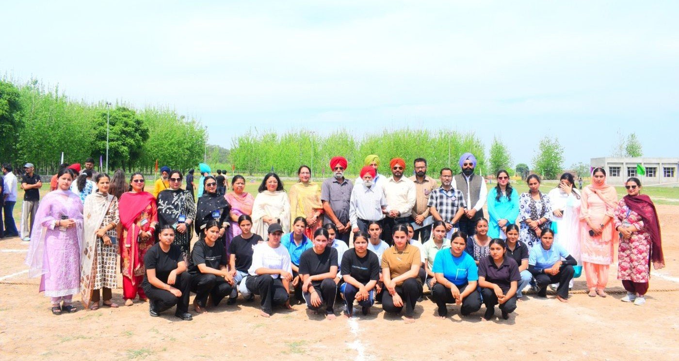 The annual sports festival was held with grandeur at Bela College 1